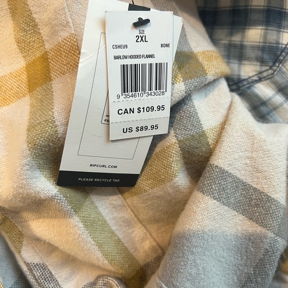 Rip curl Men’s hooded flannel - Picture 8 of 11